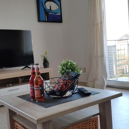 Zen Apartments - Geraumig Fur 4 - Zentral - Balkon - Netflix Karlsruhe Exterior foto